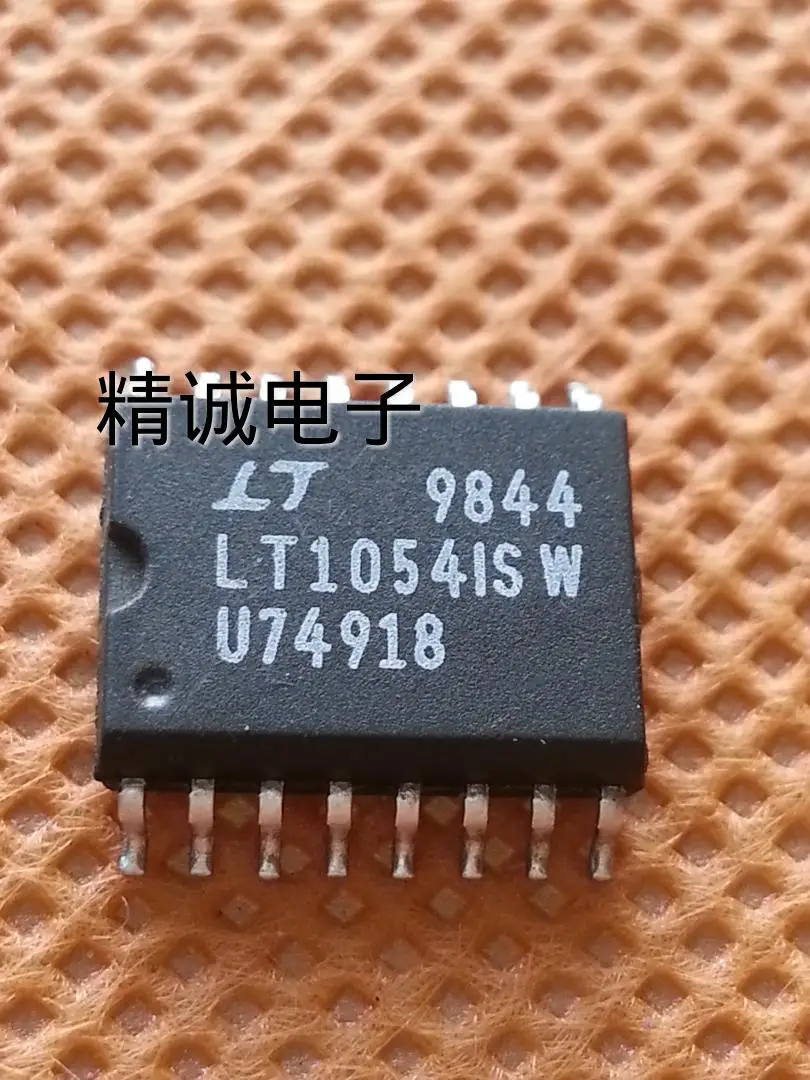 LT1054ISW CSWIC |