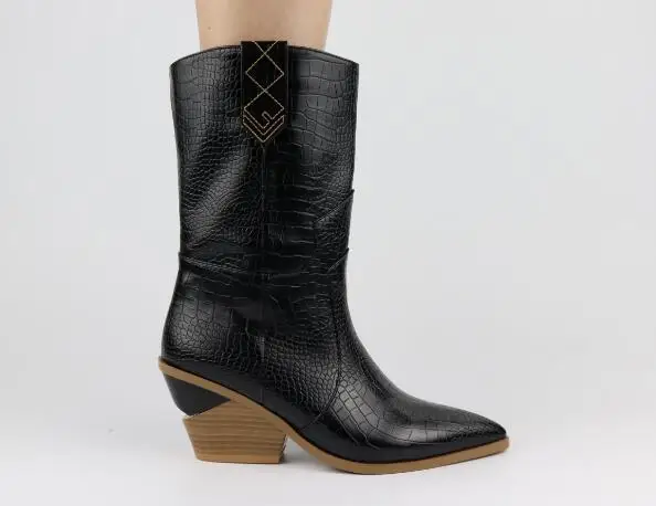 black short Брендовые женские сапоги; сапоги до колена на толстом высоком каблуке; модная женская обувь с тиснением; осенне-зимние сапоги; коричневые вечерние сапоги под платье; Botas - Цвет: black short