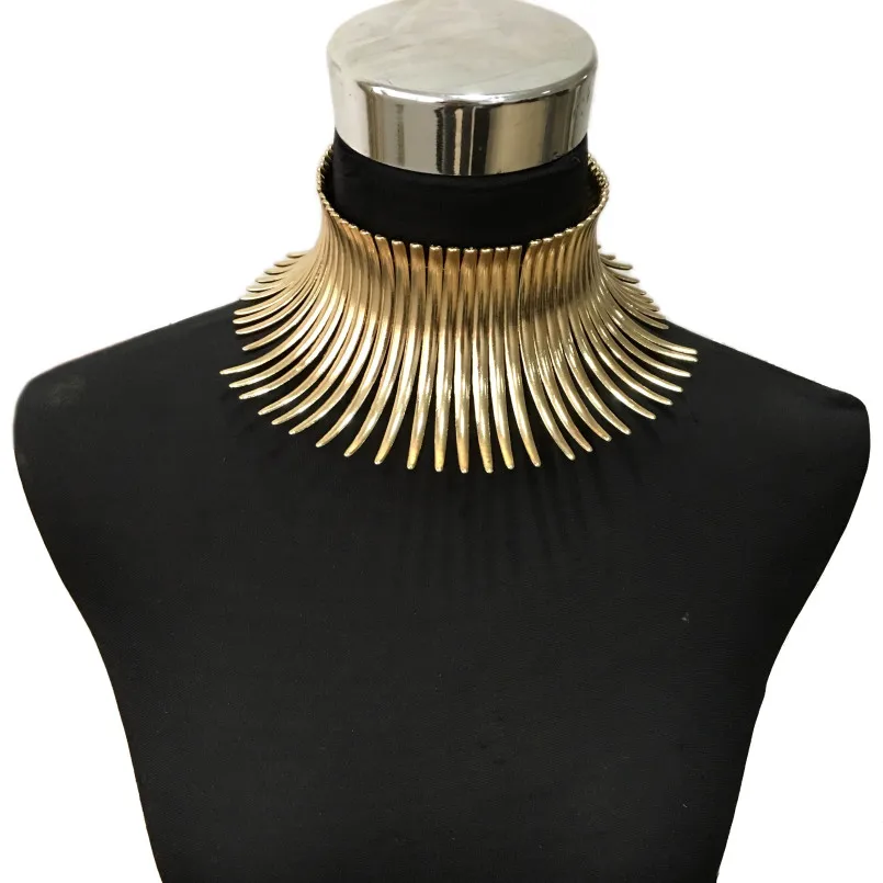 Индийское гибкое эффектное колье-чокер женское ожерелье с большим нагрудником