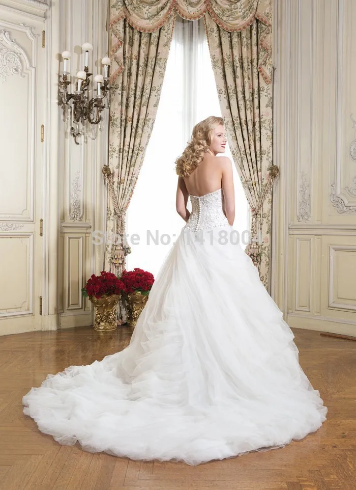 2015 New A Line Sexy Wedding Dresses Backless Sweetheart Ruffles Beading Sparkling crystals Three Quarter Elegant Bridal Gowns | Свадьбы и