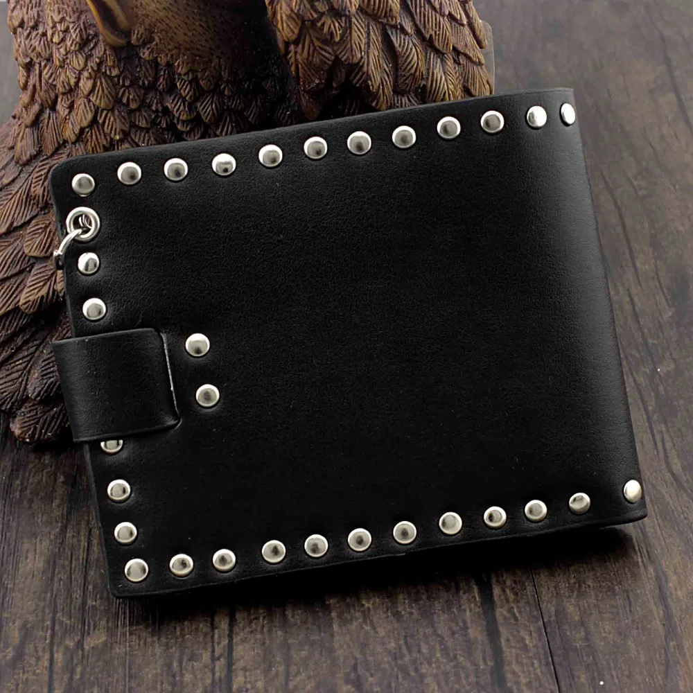 Кожаный кошелек в байкерском стиле с цепочкой со звездочками | Багаж и сумки