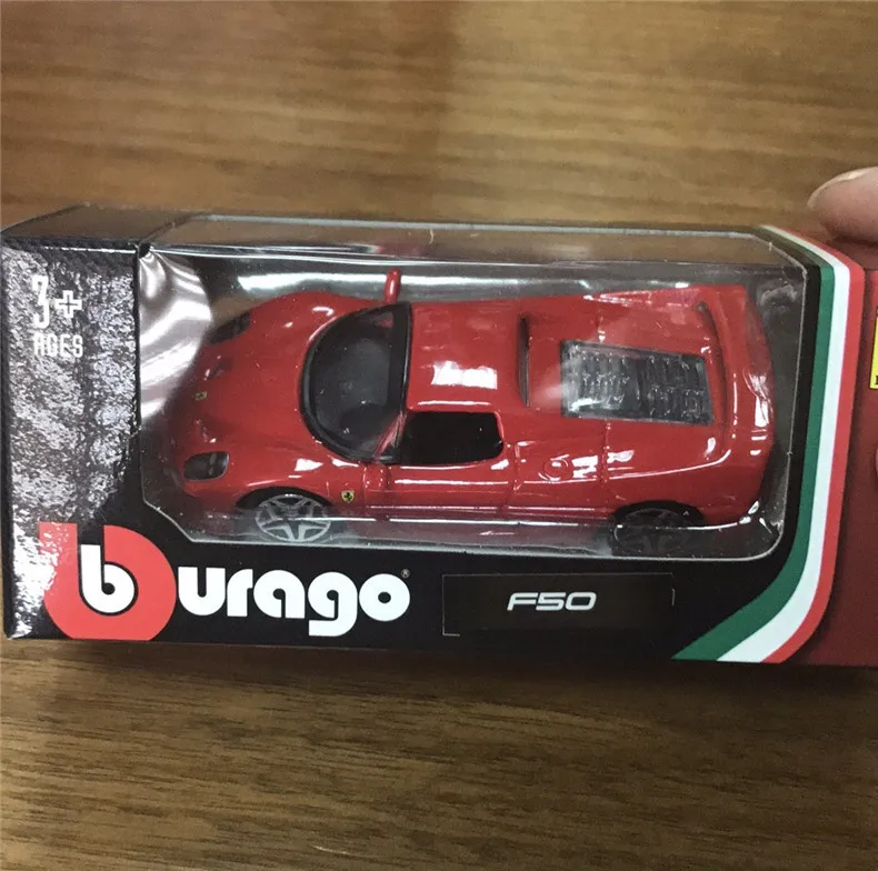 Burago 1: 64 1:43 литье под давлением автомобиля сплава мальчик ребенок автомобиль игрушки модель полный набор для ферраридала с оригинальной коробкой для детей подарок
