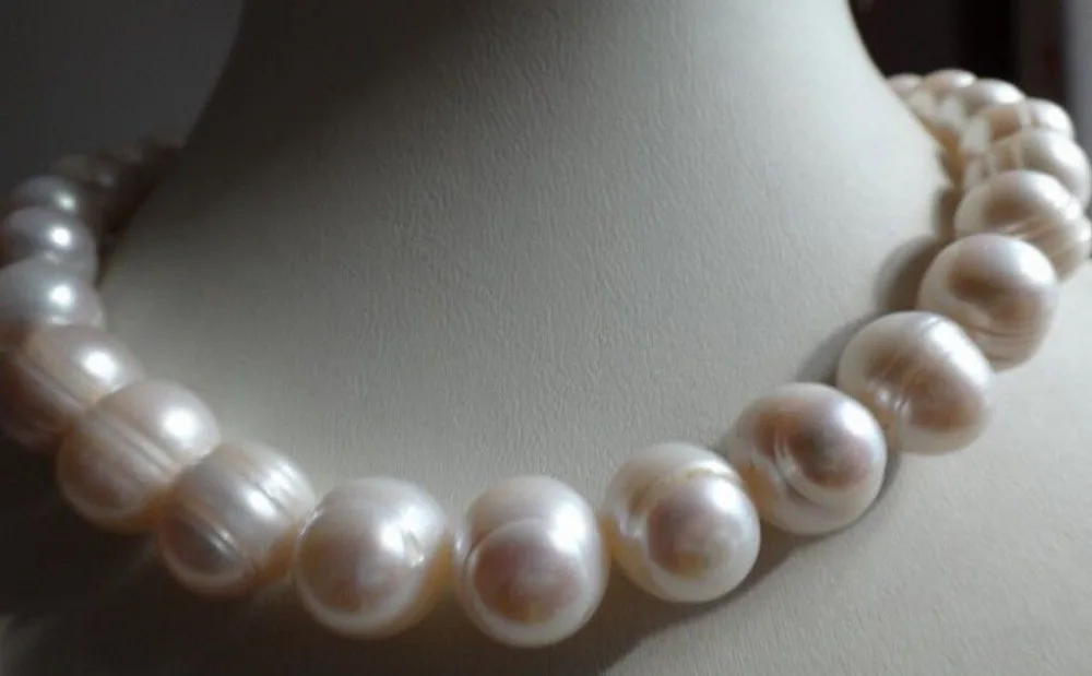 

FREE SHIPPING HOT sell new Style HUGE 12-14MM SOUTH SEA GENUINE WHITE BAROQUE PEARL NECKLACE 17"