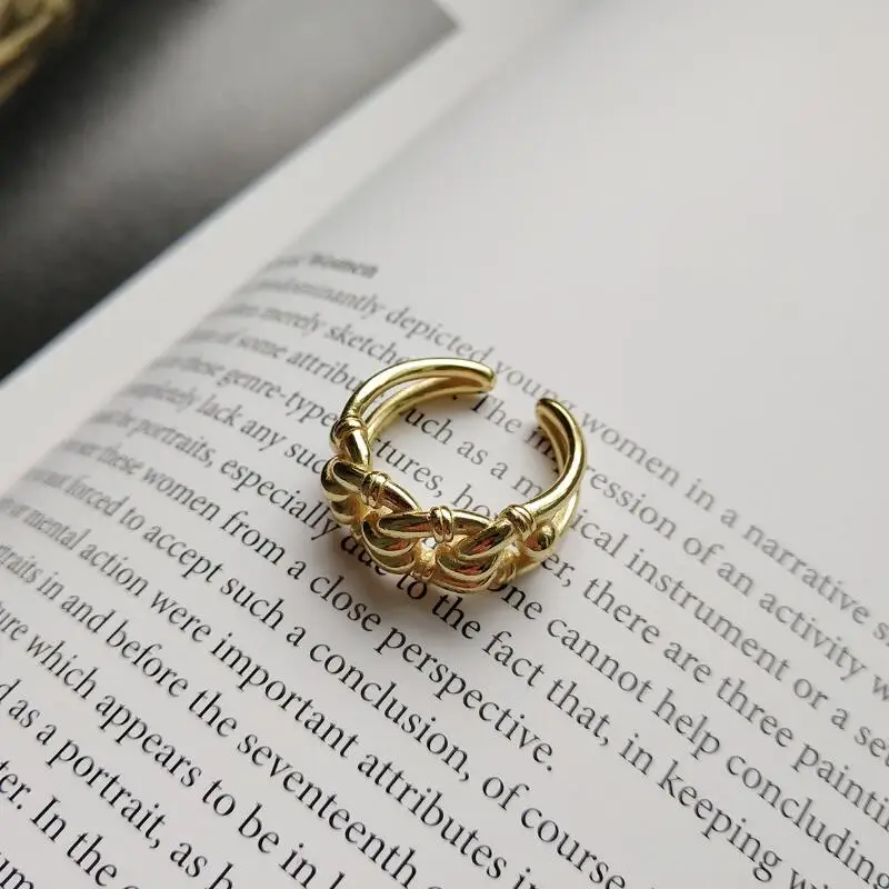 

925 Sterling Silver Rings For Women Irregular Unique Twisted Shape Round Open Ring Wedding Band Fashion Jewelry Anniversary Gift