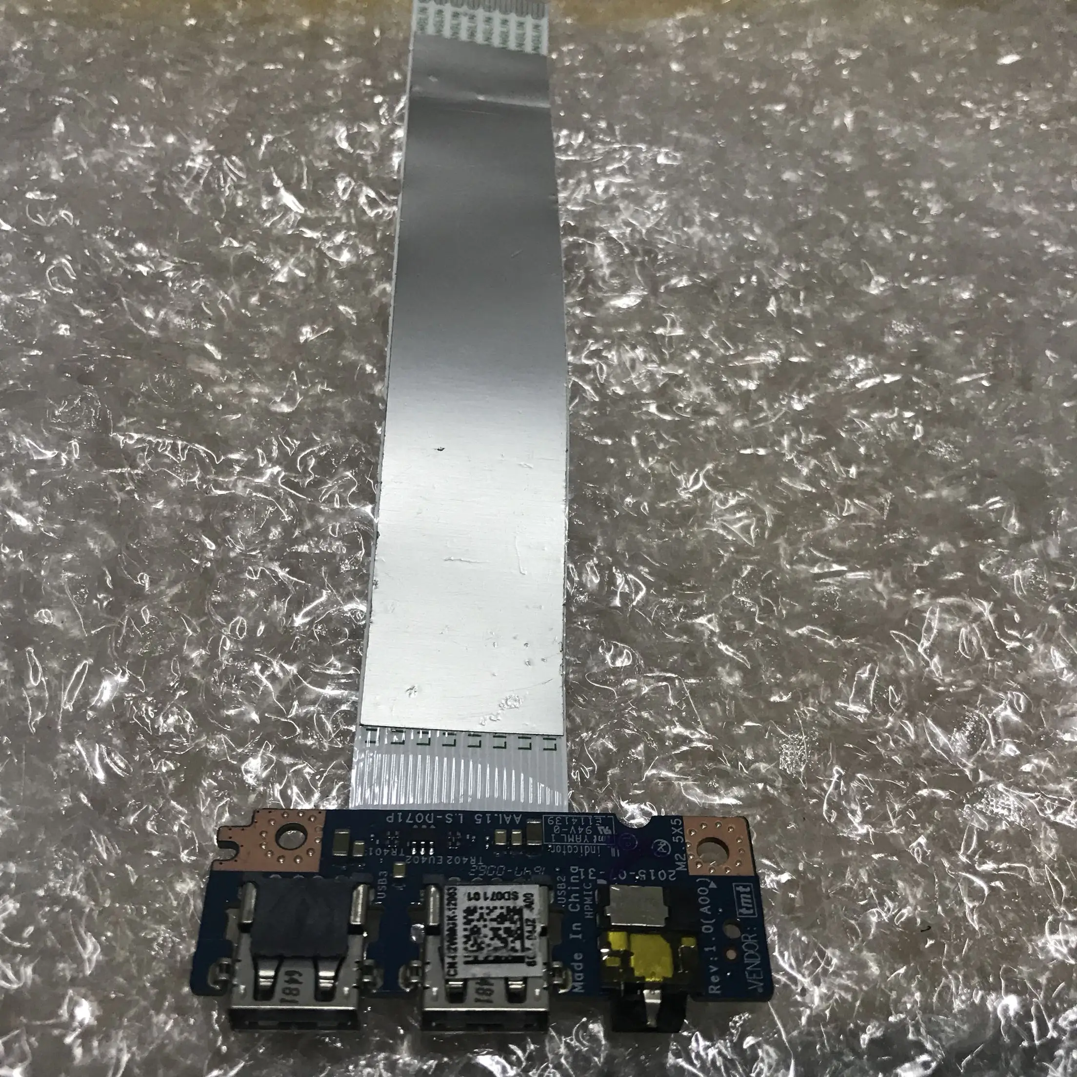 Для Dell Inspiron 15 5559 USB/аудиопорт IO монтажная плата 2WMGK 02WMGK 1024|Компьютерные кабели и