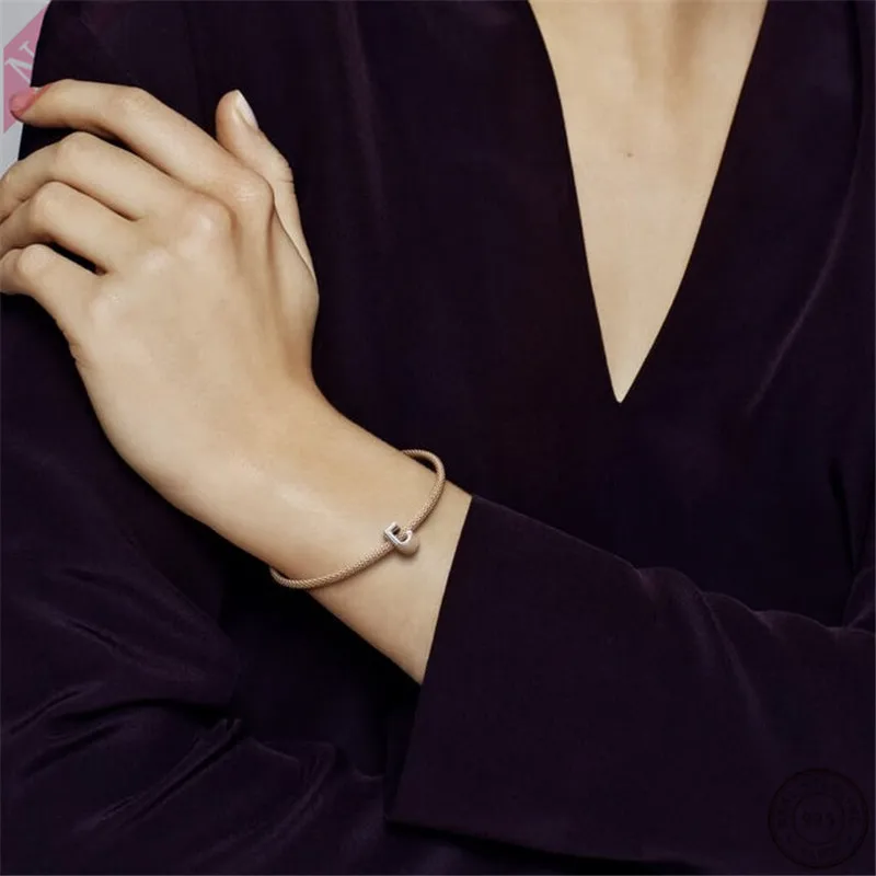 Новые 925 пробы бусины с серебряными буквами J Charm тисненые сердечками и точками DIY