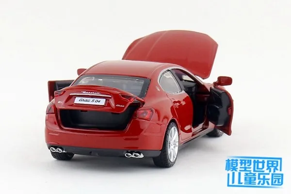 1:32/литая под давлением модель игрушечного автомобиля/Maserati Ghibli S Q4/Maserati Levante внедорожник/звук и светильник/подарок для ребенка/Education Коллекция/вытяните назад