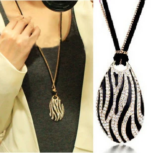 G1678 fashion boutique necklace star elegant black and white zebra print long necklace#214 | Украшения и аксессуары