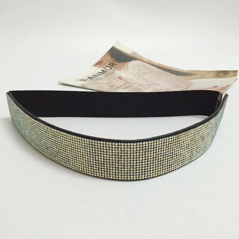 Женское платье с широким поясом широкий эластичный пояс со стразами и аксессуары