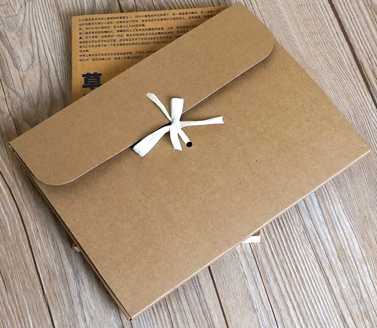 Алиса 2018 новый год идея подарка ретро креативный крафт бумага складной конверт