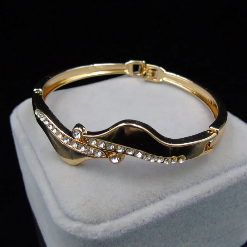 GYKZ 2019 Golden Bracelet Dating/Anniversary /Party/ Gift Women Accessories Fashion Sweet Gold Color Exaggeration Jewelry | Украшения и