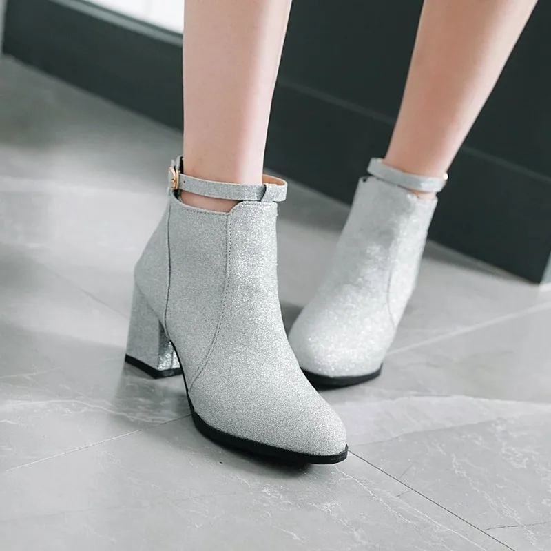 Женские туфли-лодочки Сезон весна-осень Новая женская обувь с модной ременной