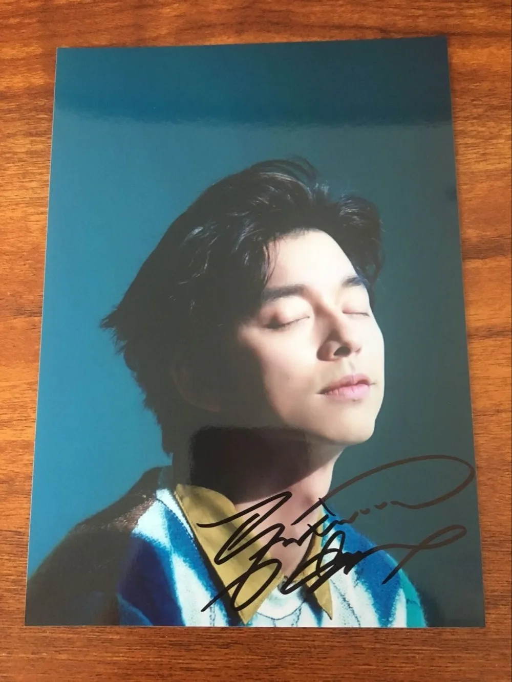 Ручной подписанный Gong Yoo с автографом фото 5*7 K-POP 092018aa
