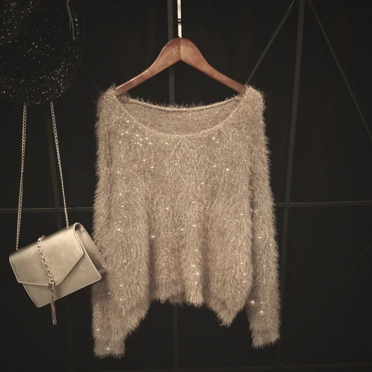 Джемпер женский из искусственного меха норки с длинным рукавом и круглым вырезом