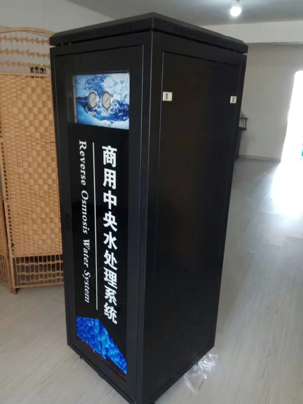 Дешевый Горячая Распродажа торговый автомат для бутылок с водой/торговый воды