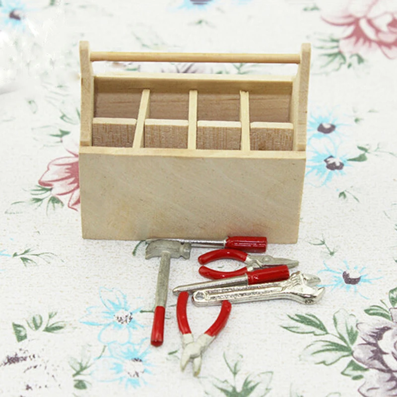 

Миниатюрный деревянный ящик для инструментов для кукольного домика Семейные помещения аксессуары для кукол Декор масштаб 1/12 модели игруше...
