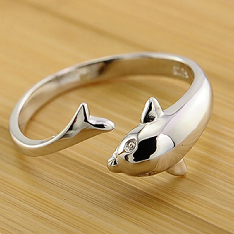 

Wholesale Fashion Dolphin Animal Platinum Plated Ladies Finger Rings Jewelry Women Party Gift Never Fade Cheap