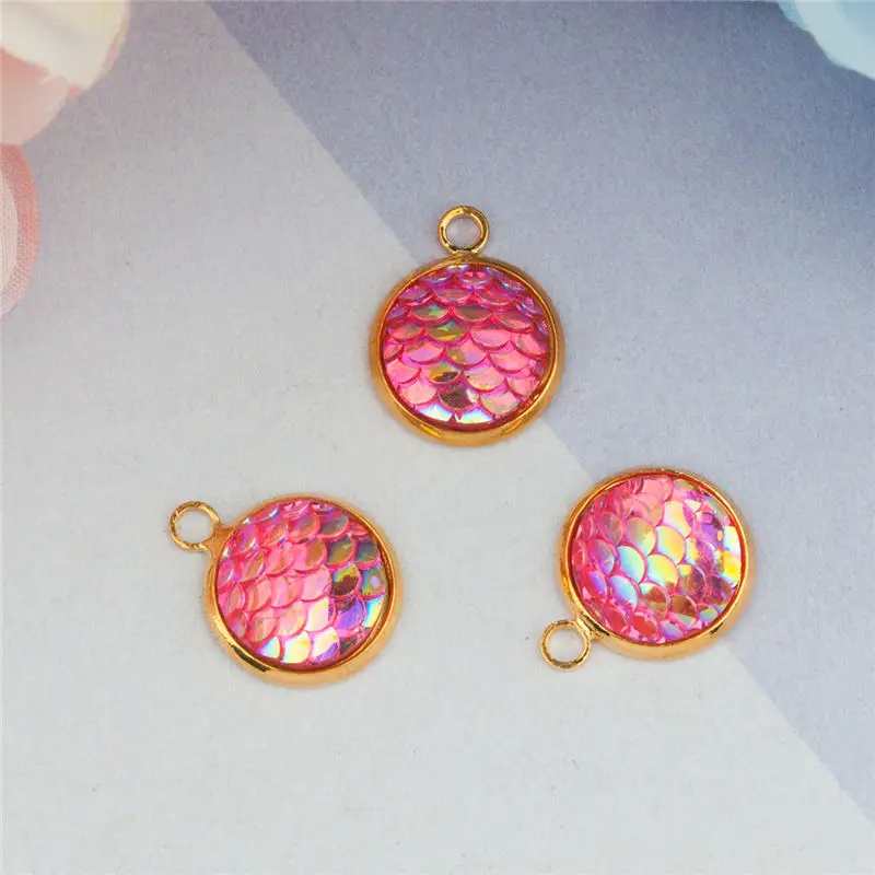 DoreenBeads медь и Русалка из смолы рыбы чешуя дракона Подвески Подвеска круглой формы Золотой AB Цвет 18 мм(6/") x 14 мм(4/8"), 10 шт - Окраска металла: Fuchsia