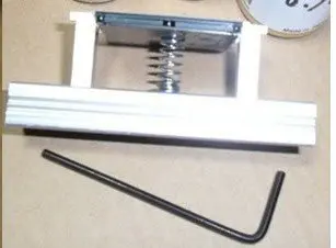 Бесплатная доставка держатель для станции реболла с 3 заглушками трафаретов PS3 6