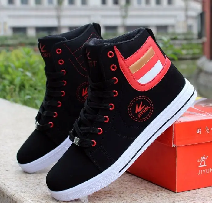 Новинка Мужская обувь с высоким берцем Повседневные кожаные ботинки на плоской