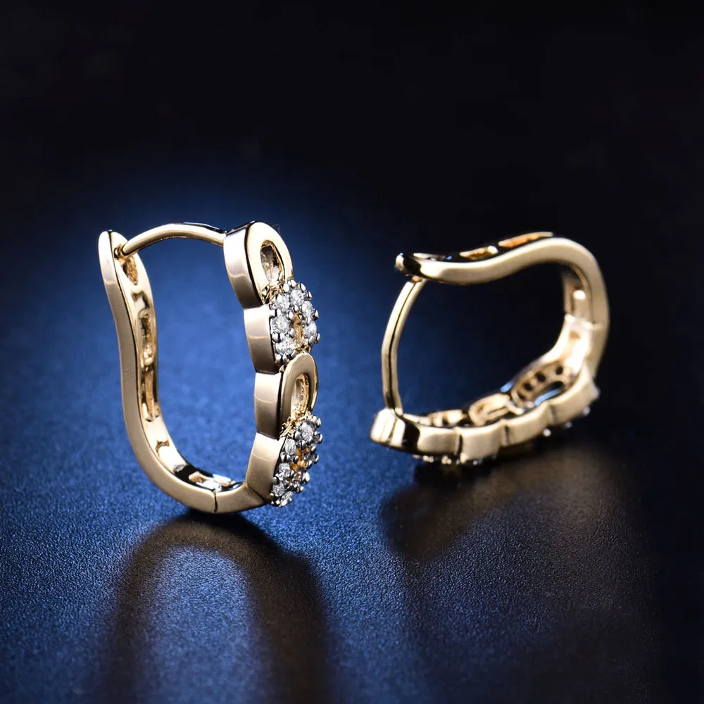 Женские серьги кольца MOLIAM круглые с белыми кристаллами и кубическим цирконием