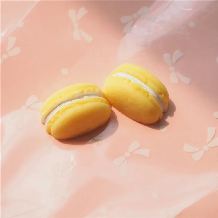 yellow Resin Flatback Simulation Macaroon Cabochon For DIY Craft Accessories Mobile Phone Cover Decoration Key buckle Accessories - Цвет: yellow