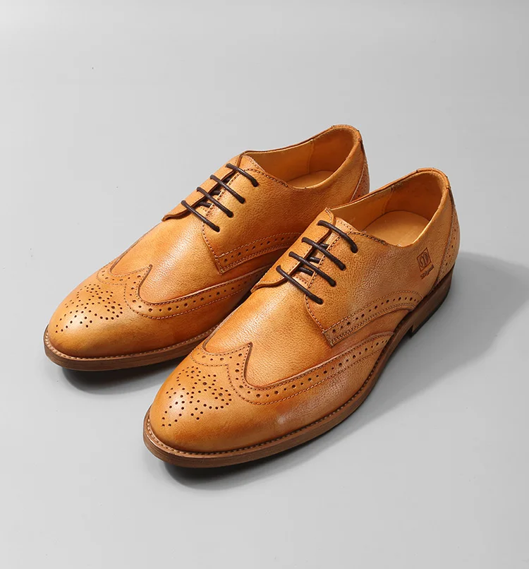 New arrival hot selling british style brogue shoes classic yellow brown color pointed lace up oxfords handmade carved | Обувь