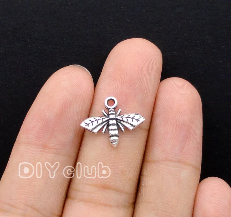 120pcs-Bee charms, Antique Silver Bee Honeybee Charm Pendant 17x14mm