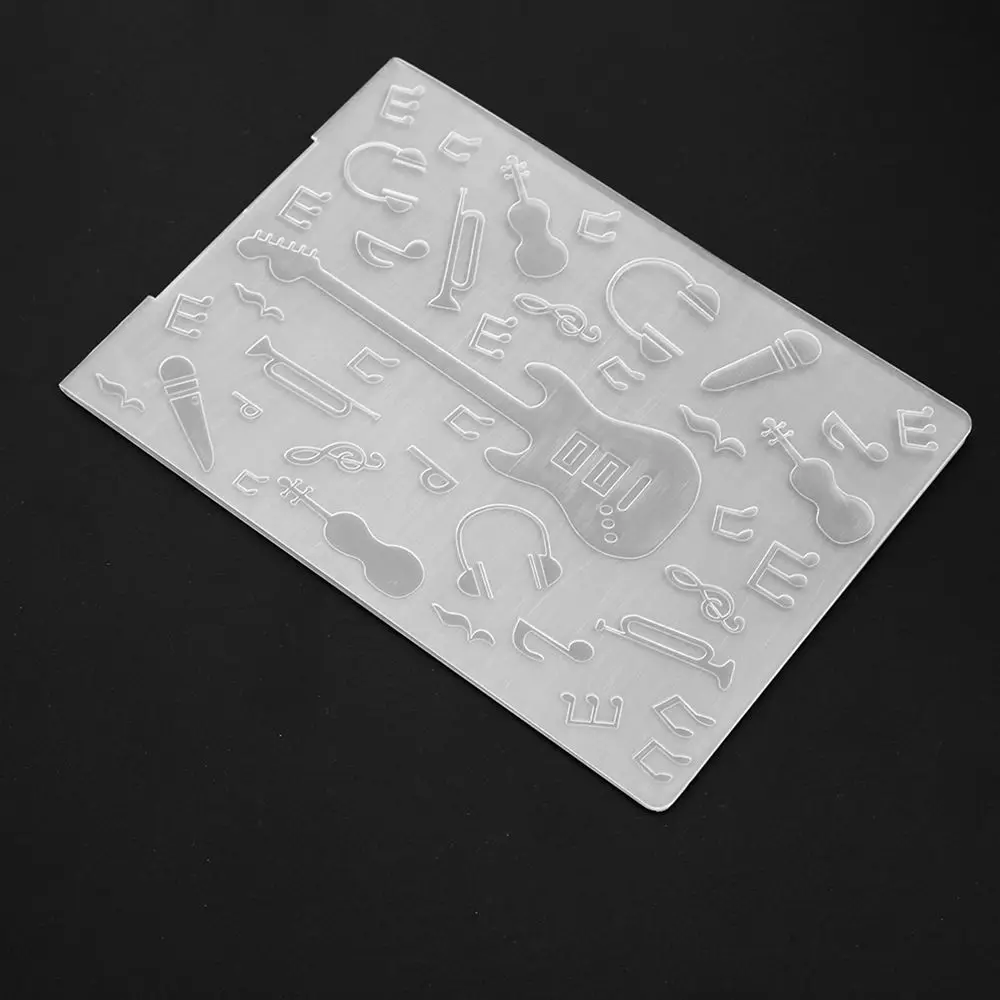 1 шт. Пластик тиснение папка гитары в виде скрипичного ключа для шаблон