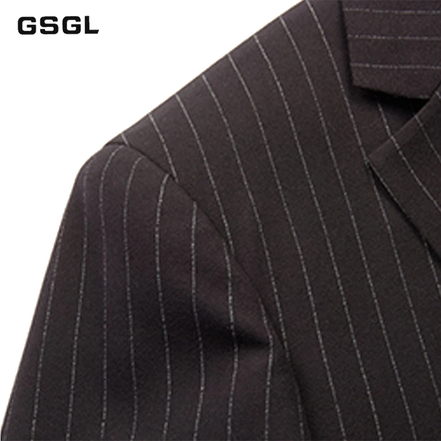 Striped Men Suits Notched Lapel Blazer with Handkerchief Formal Business Casual Slim Fit Suit Separate (Blazer, Pant, and Vest)
