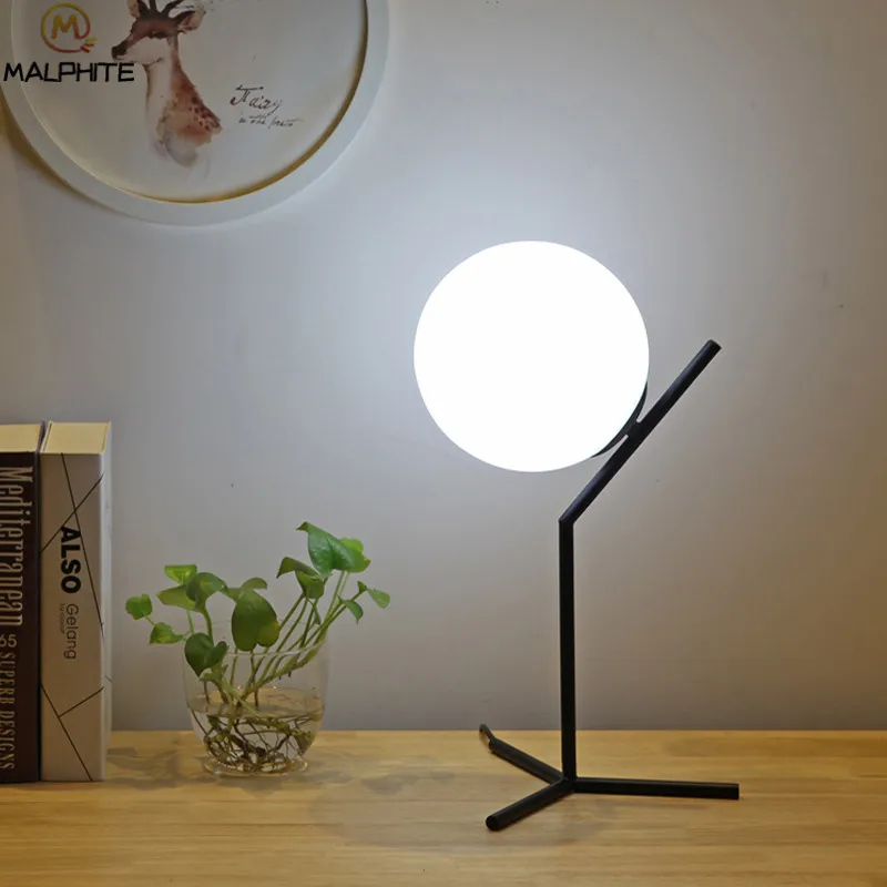 Современная Скандинавская черная и белая настольная лампа светодиодная