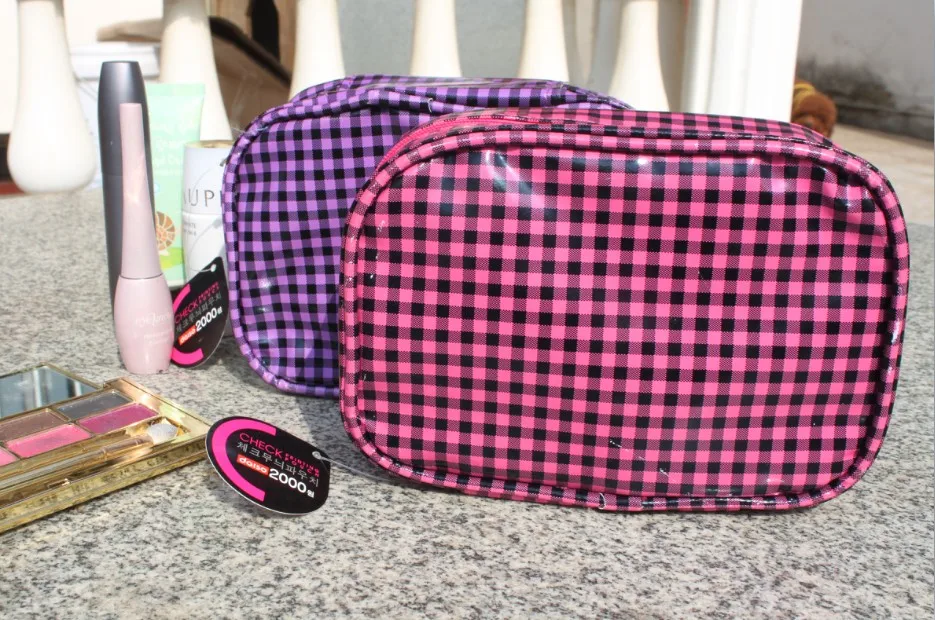 Free shipping Ms portable cosmetic bag zipper receive a package tour to go out | Багаж и сумки