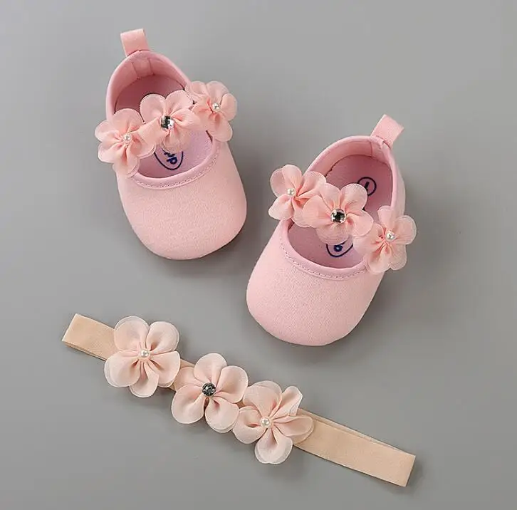 with headband Повязка на голову; комплект из хлопковой обуви с цветочным принтом на мягкой подошве для новорожденных; обувь на крестины для маленьких девочек; обувь для крещения; Fille; милая обувь цвета слоновой кости для первых шагов - Цвет: with headband