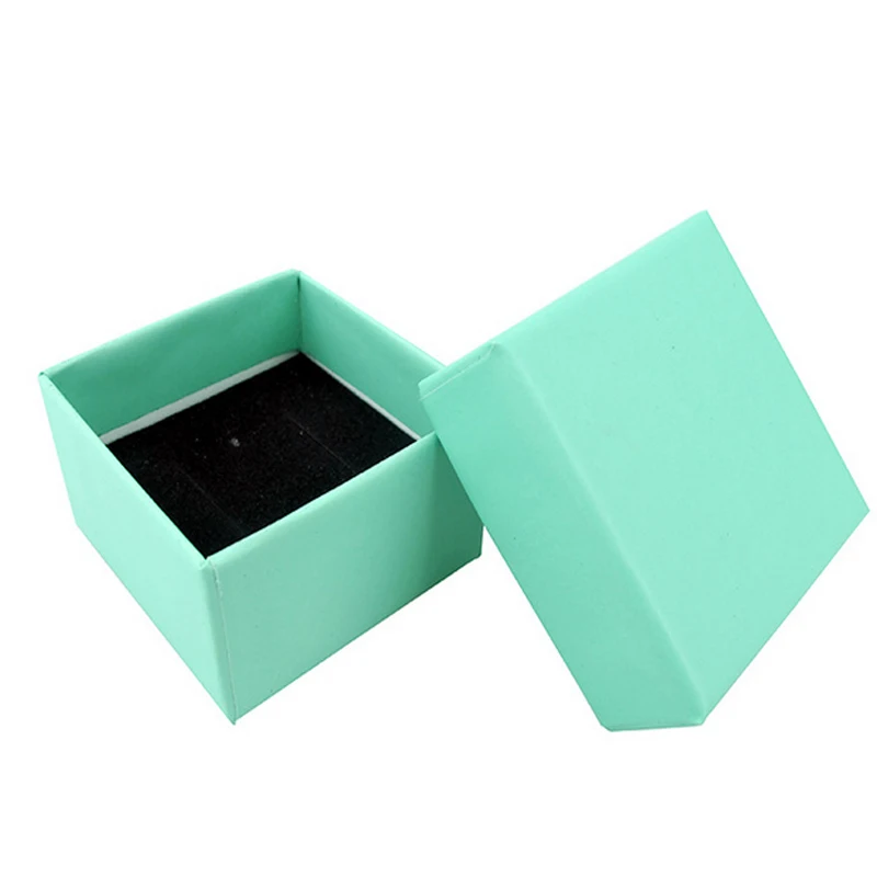 2017 Новая коробка из 10 штук размером 5x5x3 см из модного крафт-бумаги зеленого цвета для сережек/кольца/браслета/ожерелья ювелирных изделий A2.