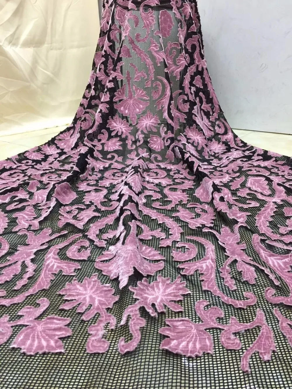 Бесплатная доставка 5 ярдов бархатная ткань с кружевом Handcut французская Тюлевая