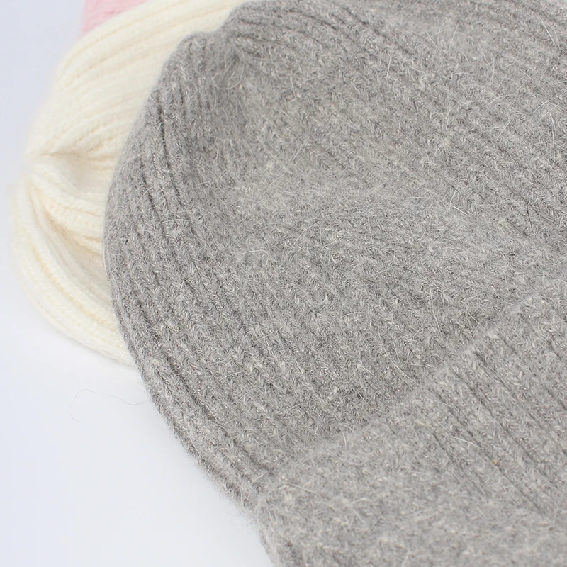 

ROSELUOSI Women Winter Hats thick Warm Knitted Rabbit Fur Skullies Cap Women's Solid Color Warm Beanies Hat Bonnet Femme