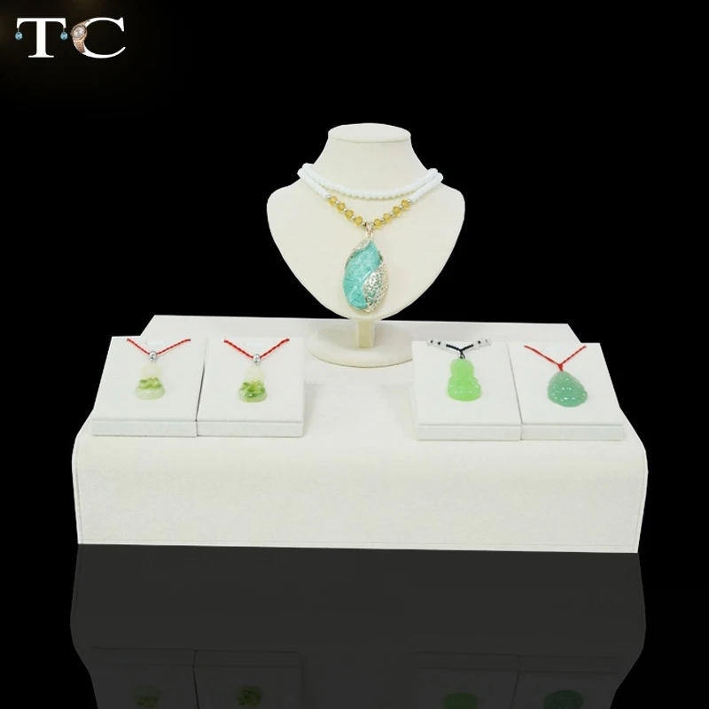 

Jewelry Display Showcase Beige Velvet Display Jewelry Holder for Necklace Bust Pendant Stand Rack Free EMS