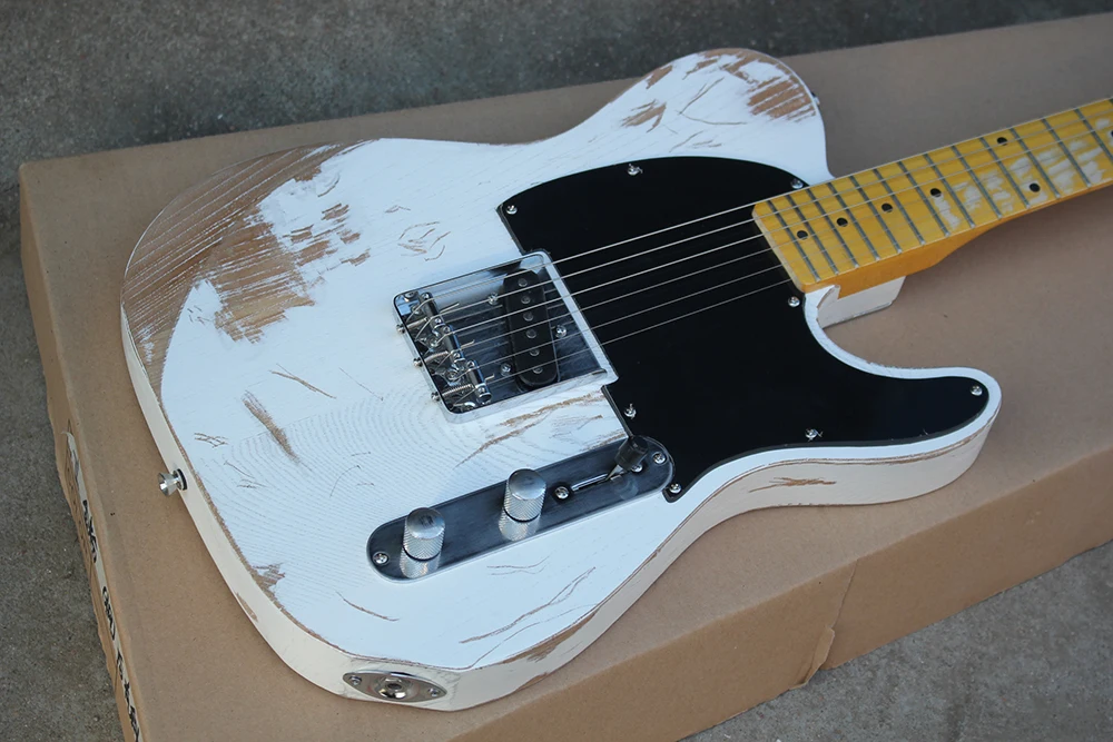 Factory Custom White Electric Guitar with Vintage Style Ash Body Chrome Hardwares Black Pickguard Offer Customized |