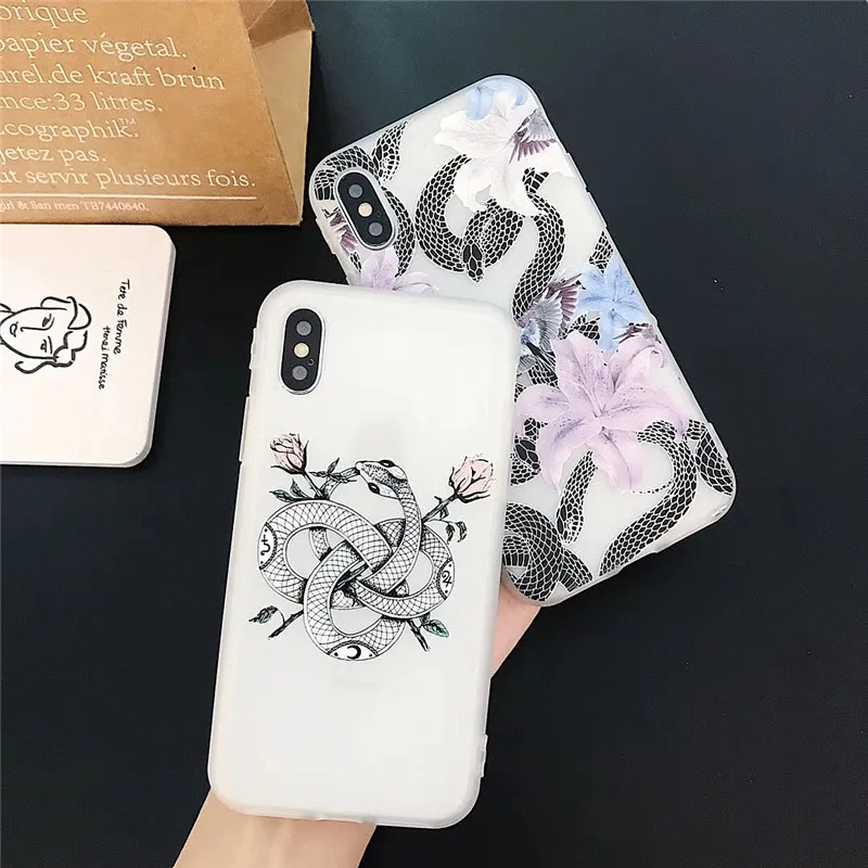 Чехол для телефона LUDI в стиле ретро с объемными розами и змеей iPhone 7/7Plus мягкий ТПУ