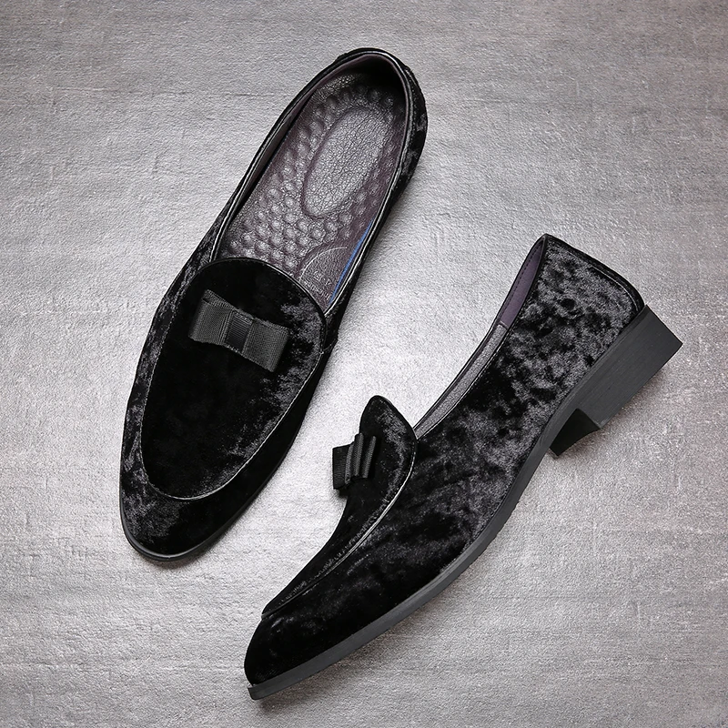 Yomior Flock Pointed Toe Men Leather Shoes New Dress Shoes Handmade Loafers Formal Shoes Business Suit Wedding Shoes Big Size