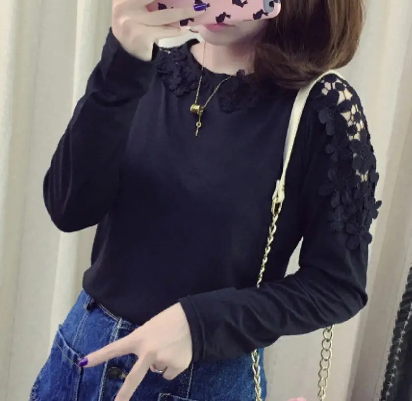 2020 spring solid color long-sleeved base shirt women's fashion round neck loose lace flowers hollow shirt Stretch cotton top