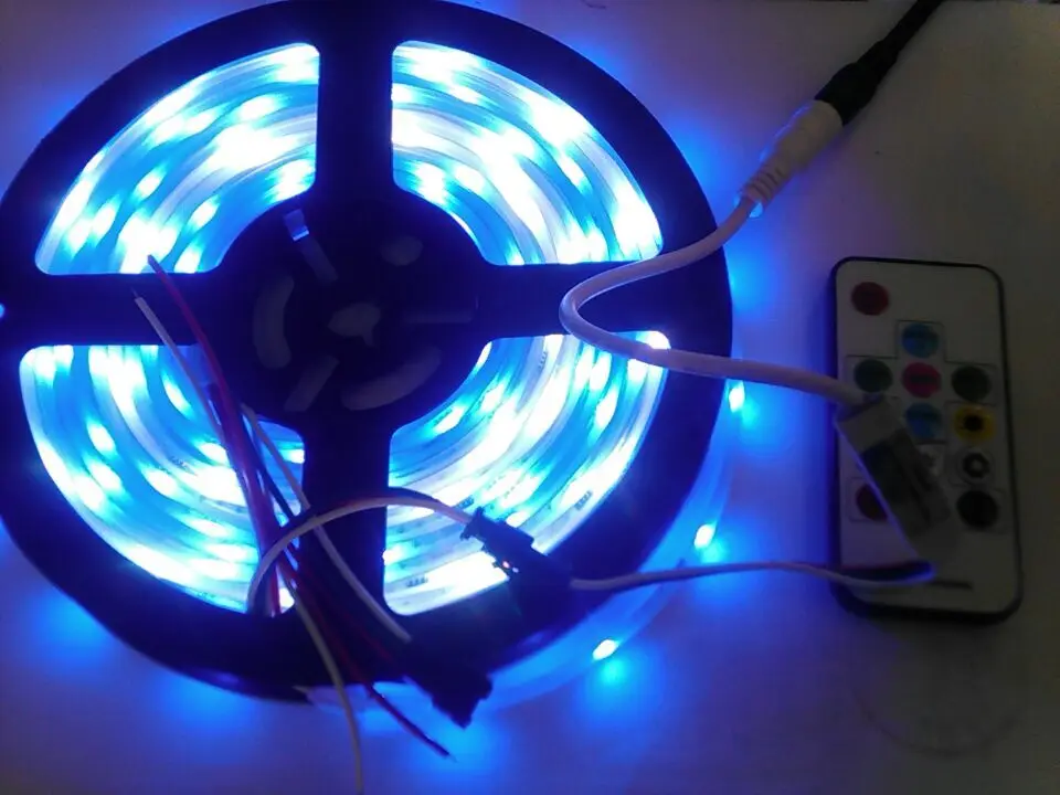 12 В постоянного тока 5 м Цифровой RGB 133 Dream color 6803/1903 IC Водонепроницаемая