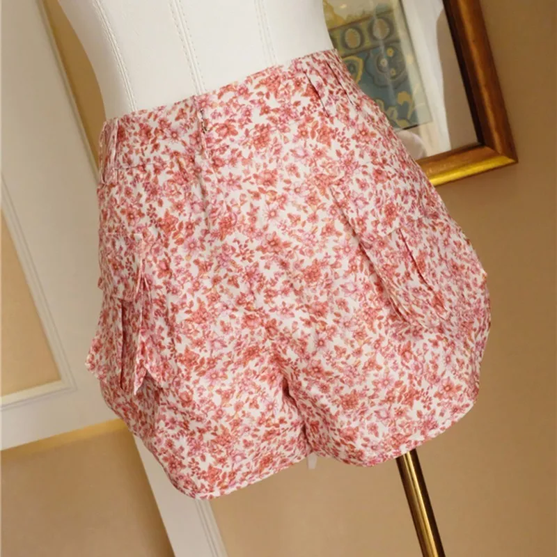 red shorts TWOTWINSTYLE, летний женский комплект из двух предметов с принтом, шорты, женские с открытыми плечами, сексуальные, на шнуровке, с рукавом-фонариком, блузка, рубашка, шорты, костюмы - Цвет: red shorts