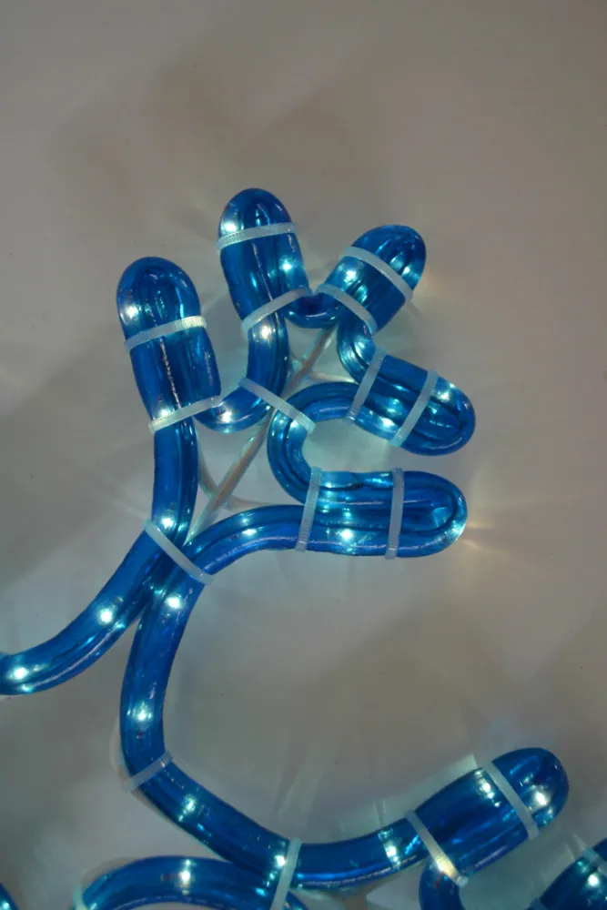 

UL Listed 120V Milky White Incandescent Rope Light Motif 2D Snowflake Motif Light 12" snowflake window light