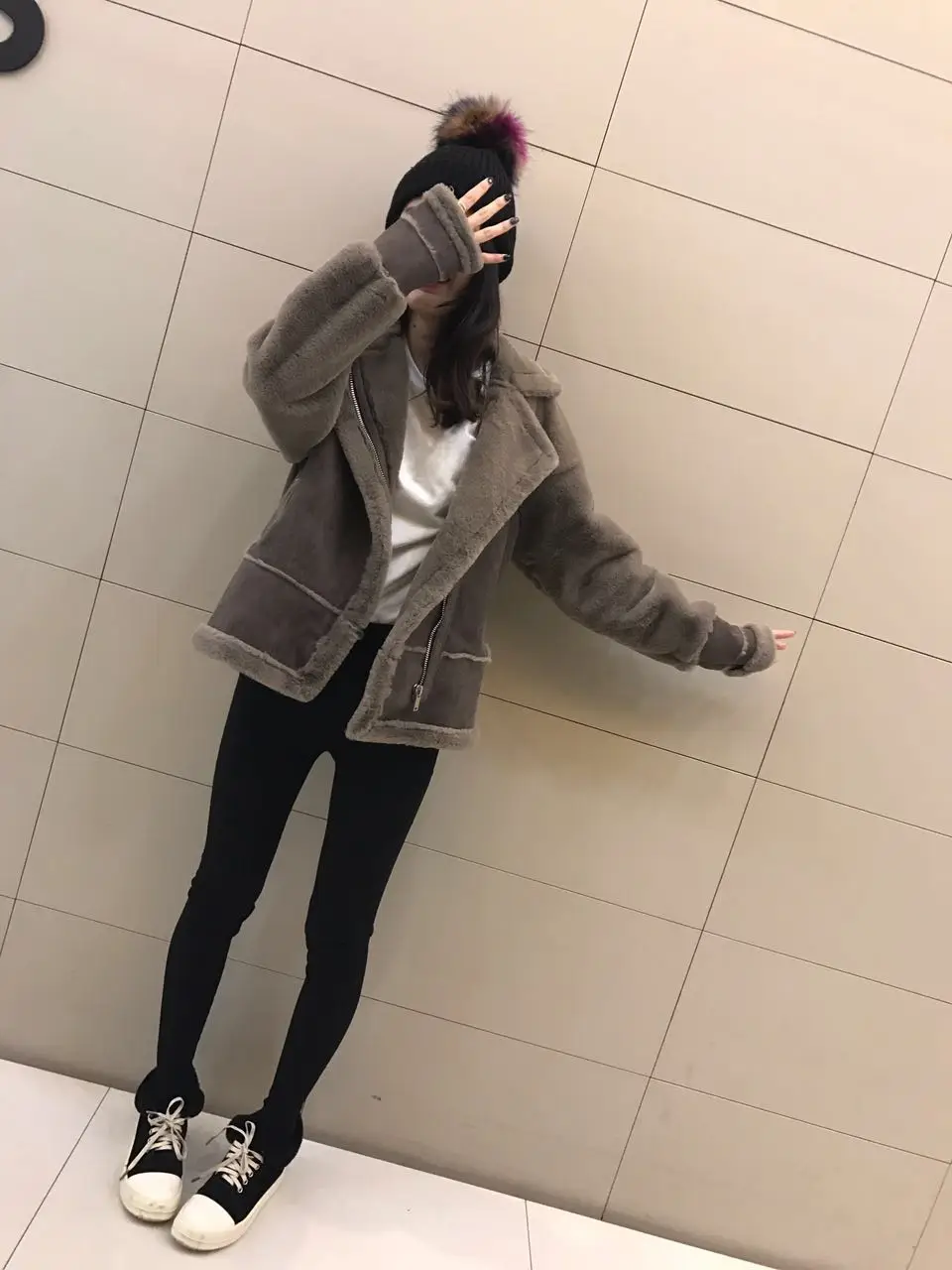 Женская куртка из овечьей шерсти свободная утепленная полиэстера с имитацией