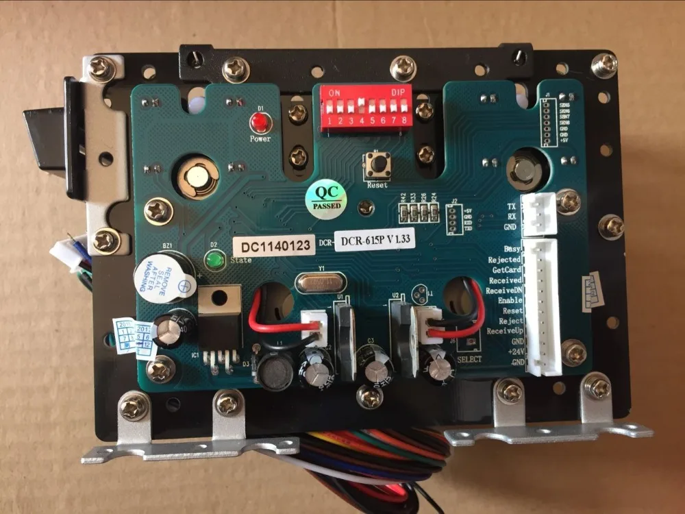 DCD-615P Автоматическая карта принимающее устройство/Коллекция карты механизм для автомобиля упаковка 24VDC поддержка RS232 и TTL