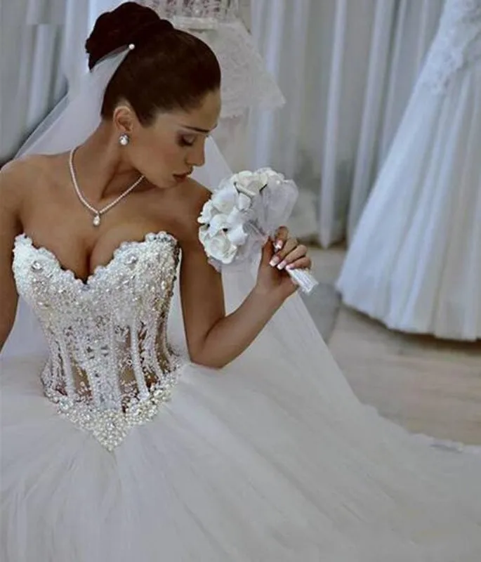 Luxury Wedding Dresses 2017 With Pearl Beads Unique Arabic Bridal Gowns Sweetheart White Tulle Princess | Свадьбы и торжества