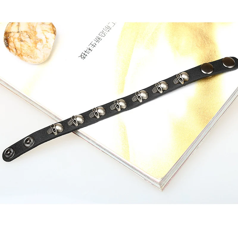 Мужской кожаный браслет EAMIOR