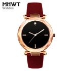 Часы женские, кварцевые, с кожаным ремешком