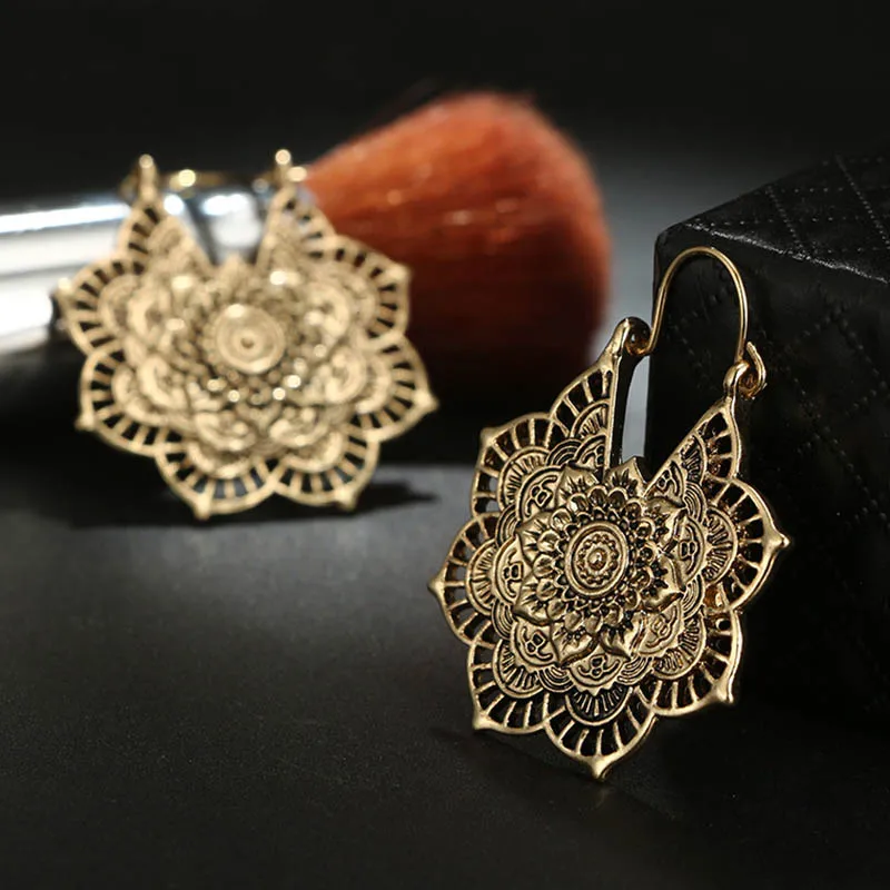 1 Pair Women Lady Girl Earrings Ear Stud Drop Pendant Hollow Flower Vintage Jewelry M8694 | Украшения и аксессуары